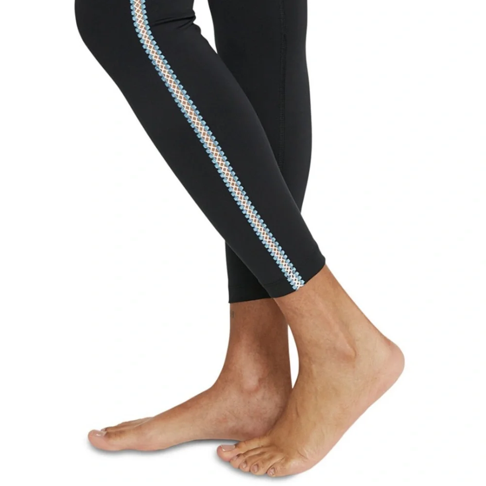 NWT!!  Nike Yoga pant, size x-small - Picture 2 of 8